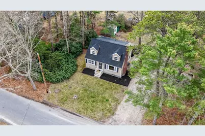13 Albatross Ave, Wareham, MA 02538 - Photo 3