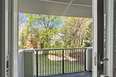 321 Hammond Pond Pkwy #103, Brookline, MA 02467 - Photo 11