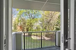 321 Hammond Pond Pkwy, Brookline, MA 02467 - Photo 11