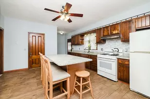 18 Central Ave, Seekonk, MA 02771 - Photo 23