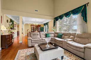 127 Johnson Woods Dr, Reading, MA 01867 - Photo 11