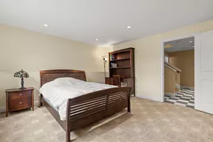 127 Johnson Woods Dr, Reading, MA 01867 - Photo 33