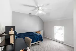 2453 Acushnet Ave, New Bedford, MA 02745 - Photo 21