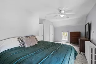 2453 Acushnet Ave, New Bedford, MA 02745 - Photo 19