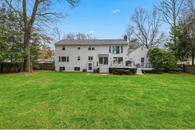 44 Canterbury Ln, Longmeadow, MA 01106 - Photo 5