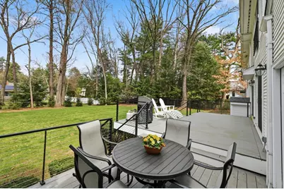 44 Canterbury Ln, Longmeadow, MA 01106 - Photo 3
