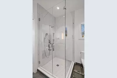 14 Central Street #B, Marblehead, MA 01945 - Photo 31