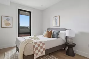 118 B St, Boston, MA 02127 - Photo 7