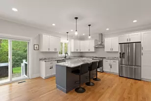 9 Orchard Pl, Foxboro, MA 02035 - Photo 5