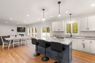 9 Orchard Pl, Foxboro, MA 02035 - Photo 9