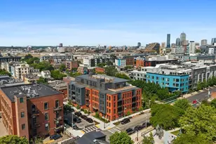 118 B St, Boston, MA 02127 - Photo 1