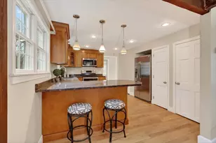 87 Ward St, Hingham, MA 02043 - Photo 7