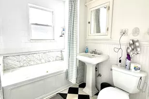 18 Winslow Rd, Brookline, MA 02446 - Photo 3