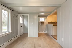 31 Bradford St, New Bedford, MA 02745 - Photo 11