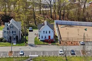 10 Oak Ave, Taunton, MA 02780 - Photo 9