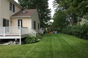 44 Spruce, Winchester, MA 01890 - Photo 3