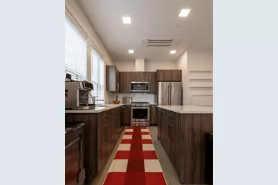 24 Rush St #I, Somerville, MA 02145 - Photo 9
