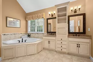 175 Pokanoket Path, Wrentham, MA 02093 - Photo 19
