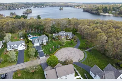175 Pokanoket Path, Wrentham, MA 02093 - Photo 39