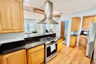 64 Robertson, Quincy, MA 02169 - Photo 7