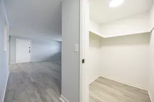 26 Williamsburg Ct, Shrewsbury, MA 01545 - Photo 13