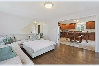 141 Downing Dr Ext, Attleboro, MA 02703 - Photo 9