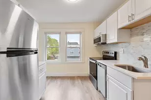 700 Metropolitan Ave, Boston, MA 02136 - Photo 7