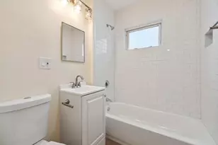 700 Metropolitan Ave, Boston, MA 02136 - Photo 11