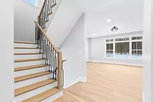 11 Earle Stewart Ln, Wrentham, MA 02093 - Photo 5