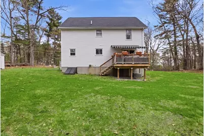 18 Trifiro Rd, Billerica, MA 01821 - Photo 37
