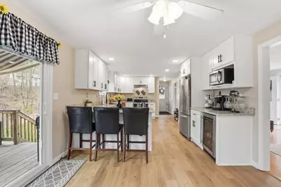 18 Trifiro Rd, Billerica, MA 01821 - Photo 19