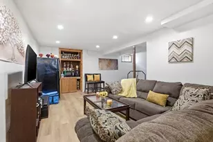 18 Trifiro Rd, Billerica, MA 01821 - Photo 31