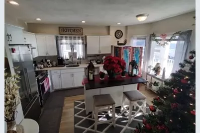 56 Humphrey Street #1, Swampscott, MA 01907 - Photo 3