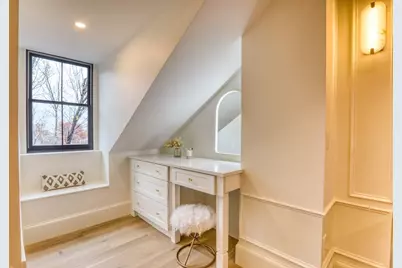 16 Chestnut Street, Boston, MA 02129 - Photo 17