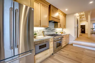 16 Chestnut Street, Boston, MA 02129 - Photo 7