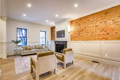 16 Chestnut Street, Boston, MA 02129 - Photo 3