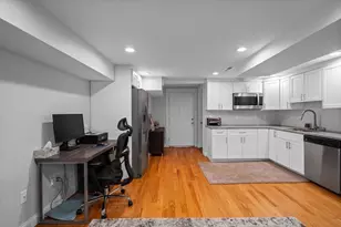 64 Waltham St, Watertown, MA 02472 - Photo 21