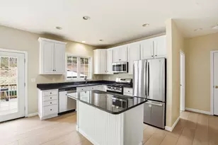 671 Lunn's Way, Plymouth, MA 02360 - Photo 7