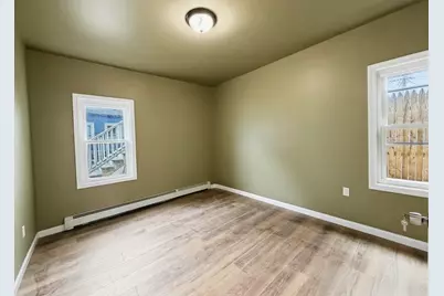 579 Bay St #1R, Taunton, MA 02780 - Photo 11