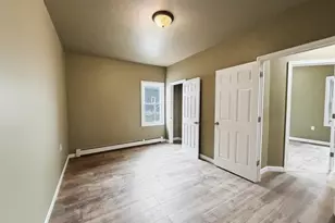 579 Bay St, Taunton, MA 02780 - Photo 7
