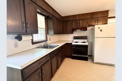 40-42 Henry Street, Agawam, MA 01030 - Photo 17