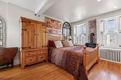 49 Grove St #Penthouse, Boston, MA 02114 - Photo 7