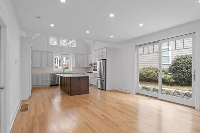 10 Deerpath Lane #10, Reading, MA 01867 - Photo 3