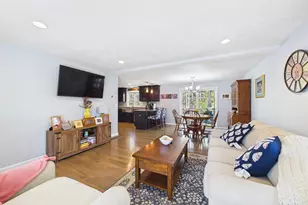 987 Dighton Woods Cir, Dighton, MA 02715 - Photo 7