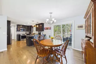 987 Dighton Woods Cir, Dighton, MA 02715 - Photo 11