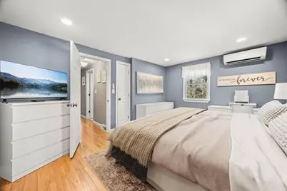 402-402A Holmes St, Halifax, MA 02338 - Photo 25