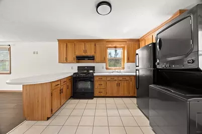 402-402A Holmes St, Halifax, MA 02338 - Photo 35
