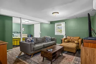 9 Williams St, Dudley, MA 01571 - Photo 17