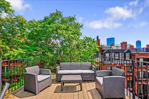 130 Myrtle St, Boston, MA 02114 - Photo 11
