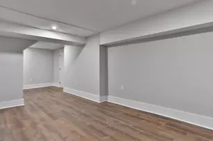 10 Grant St, Somerville, MA 02145 - Photo 19